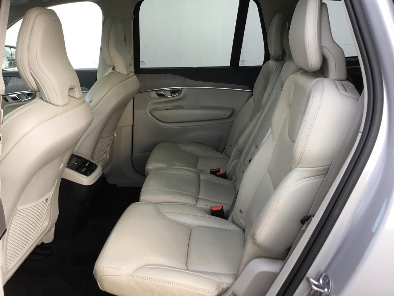 Volvo XC 90 B5 (d) AWD AUT. 7 posti Ultimate Bright