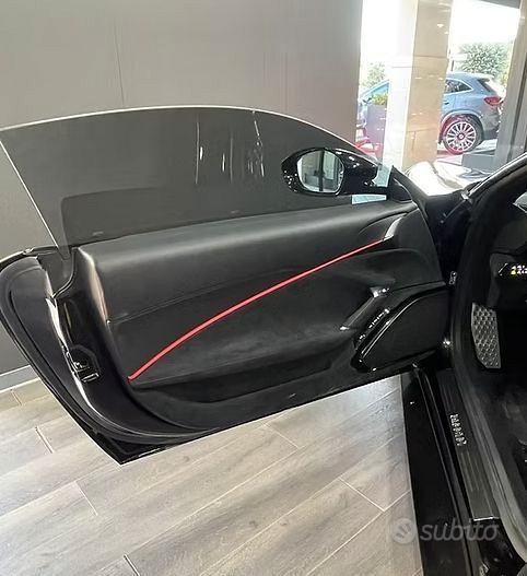 2023 FERRARI ROMA 3.9cc 620cv