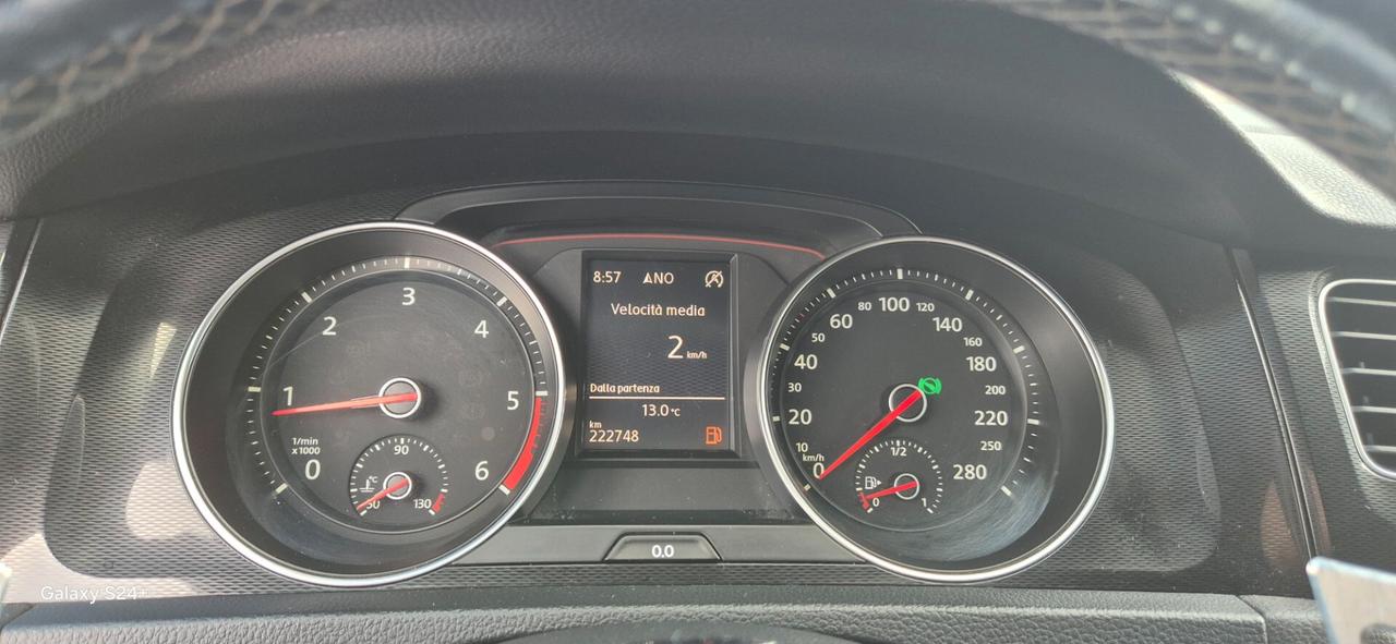Volkswagen Golf GTD 2.0 TDI DSG 184CV