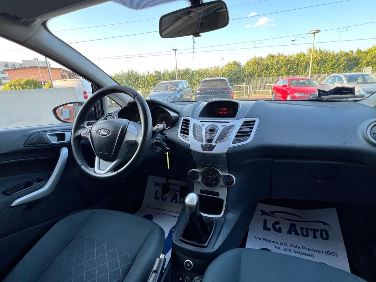 Ford Fiesta 1.4 16V 5p. Bz.- GPL Titanium Bs.