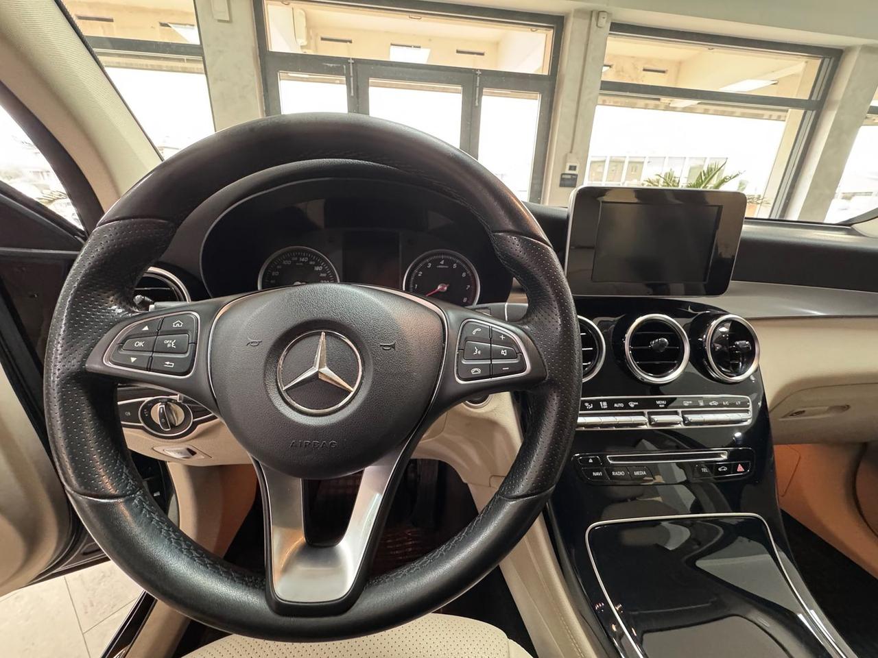 Mercedes-Benz GLC 350 Premium 350e PHEV