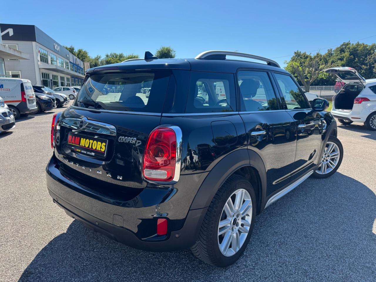 Mini Countryman Cooper D Hype Automatica 2.0 150cv FULL SERVICE