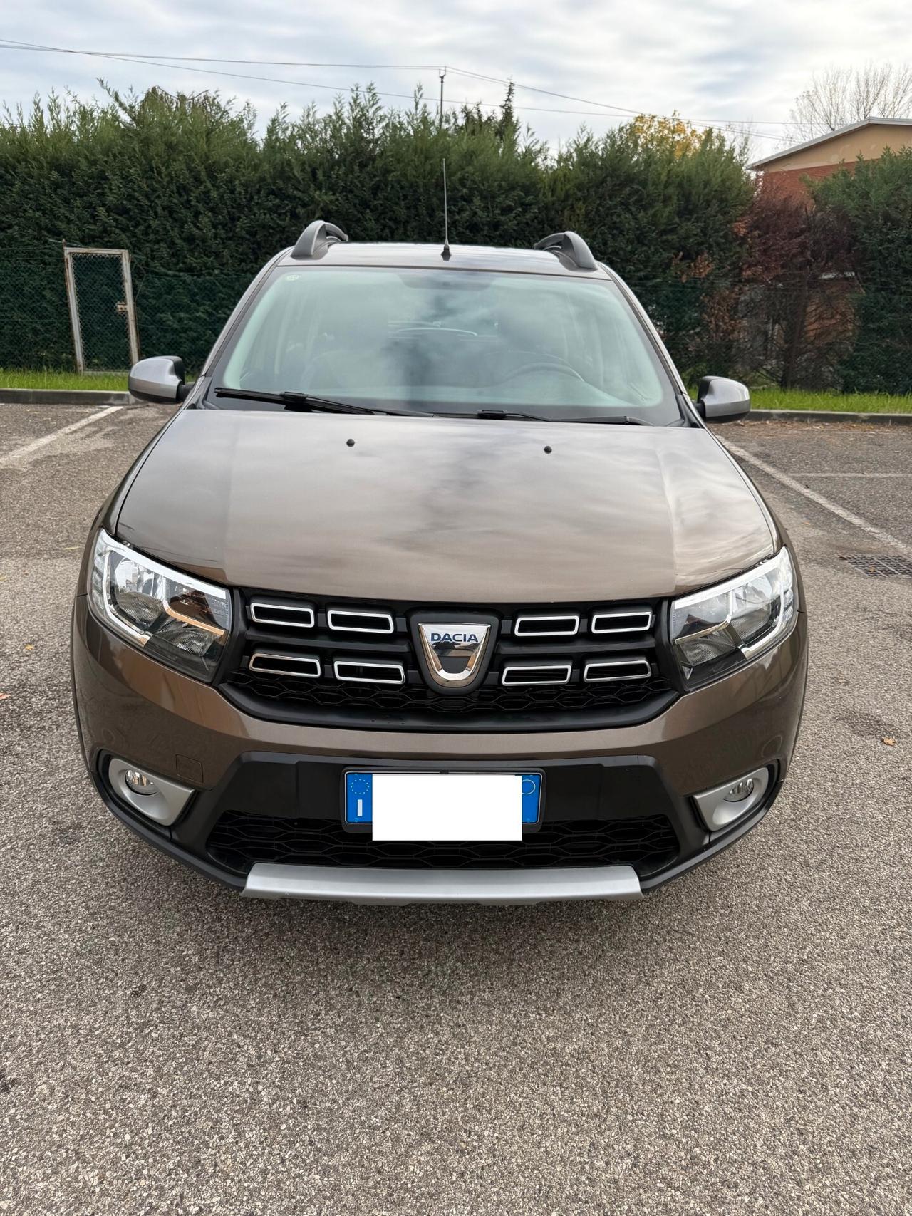 Dacia Sandero Stepway 0.9 GPL - NEOP. - 12 MESI DI GARANZIA -