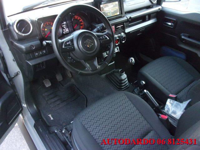 SUZUKI Jimny 1.5 5MT Top