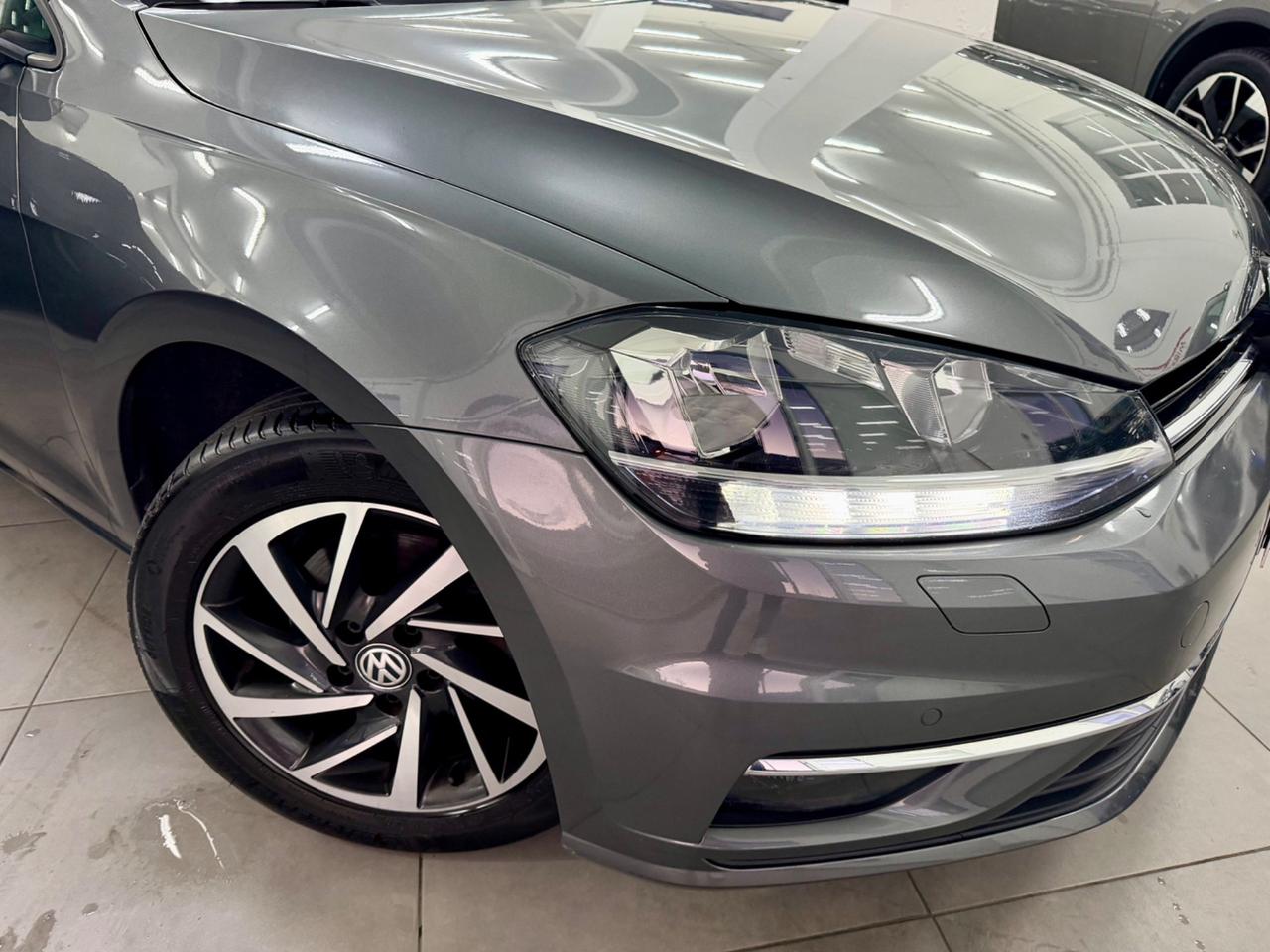 Volkswagen GOLF 7.5 1.6 TDI 5p. FINANZIABILE