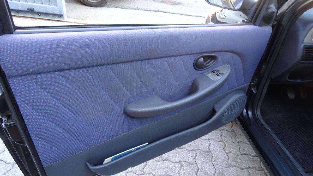 FIAT - Strada FIORINO PICK -UP 1900 JTD 85000 KM