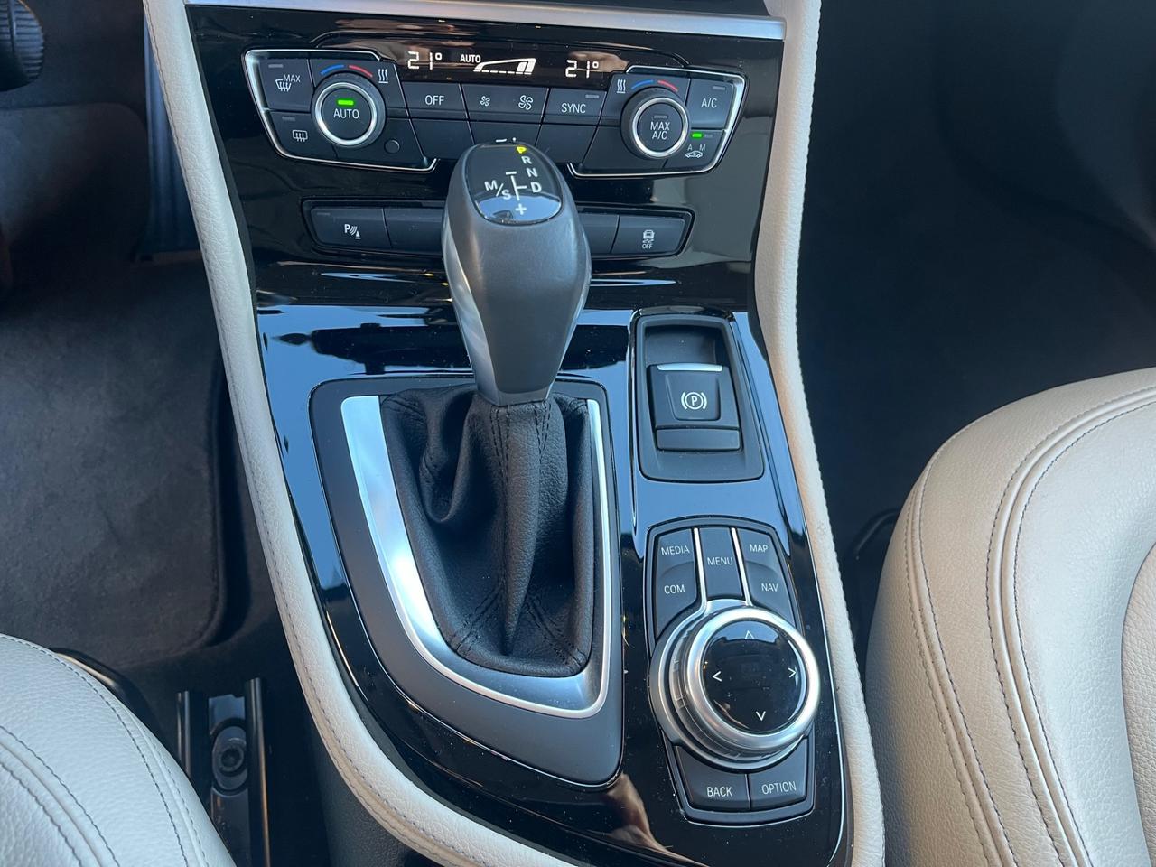 Bmw 218 218i Coupé Luxury