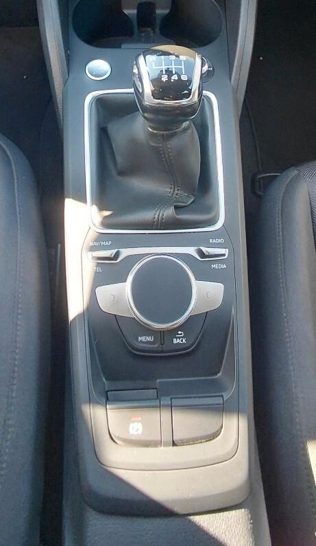 Audi Q2 30 TDI Admired