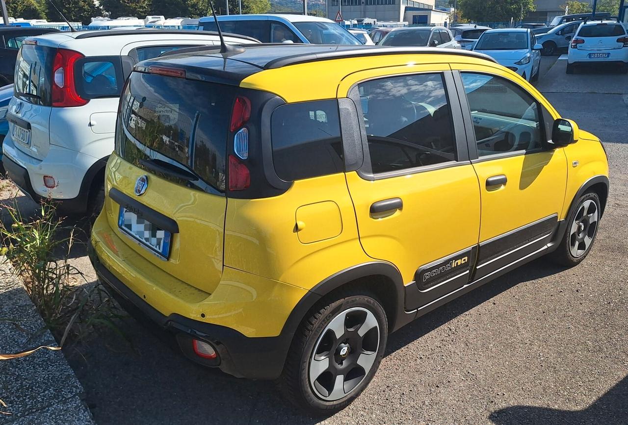 Fiat Pandina Cross 1.0 Hybrid SOLO 6.800 KM