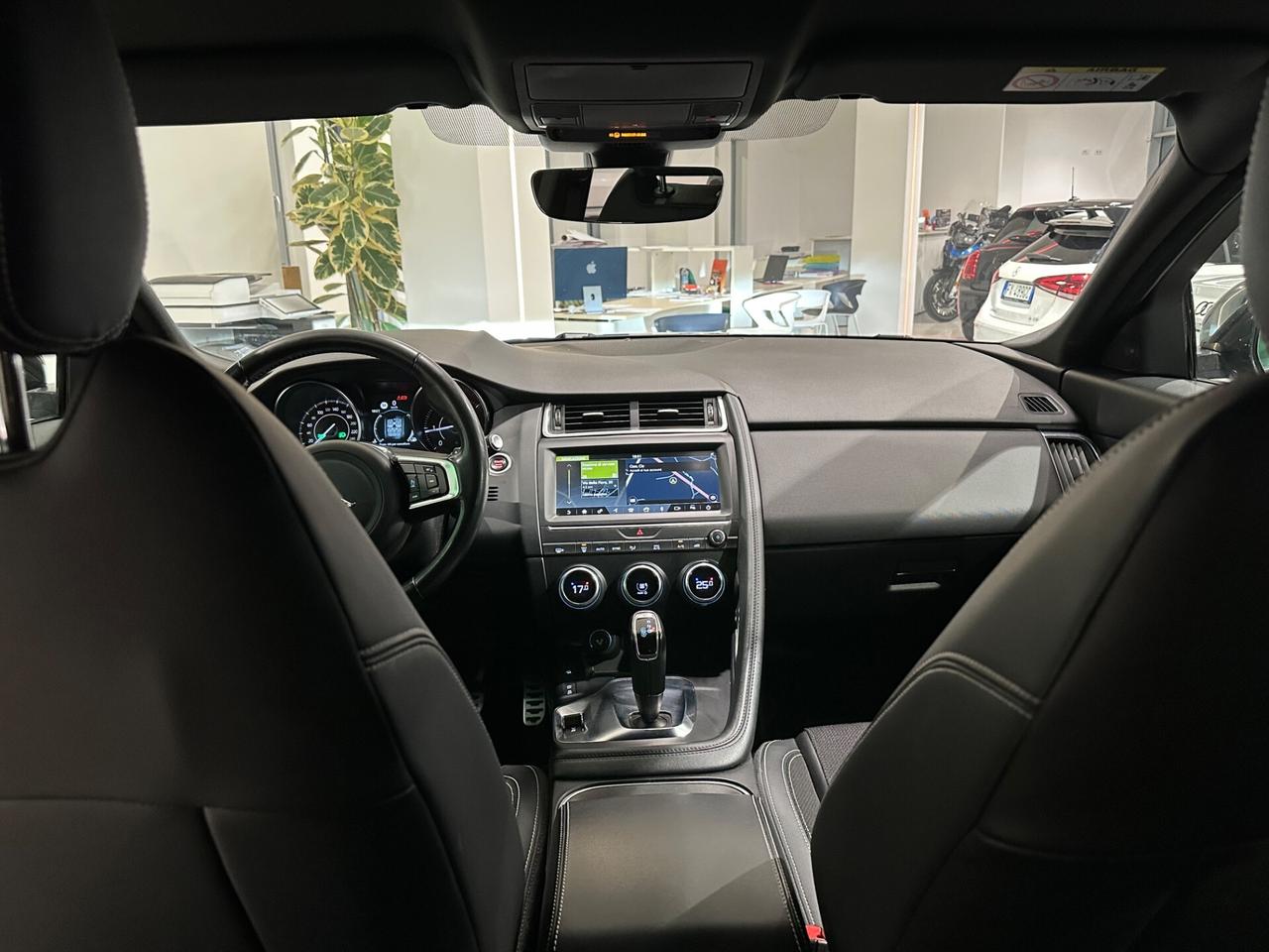 Jaguar E-Pace 2.0D 150 CV AWD R-Dynamic