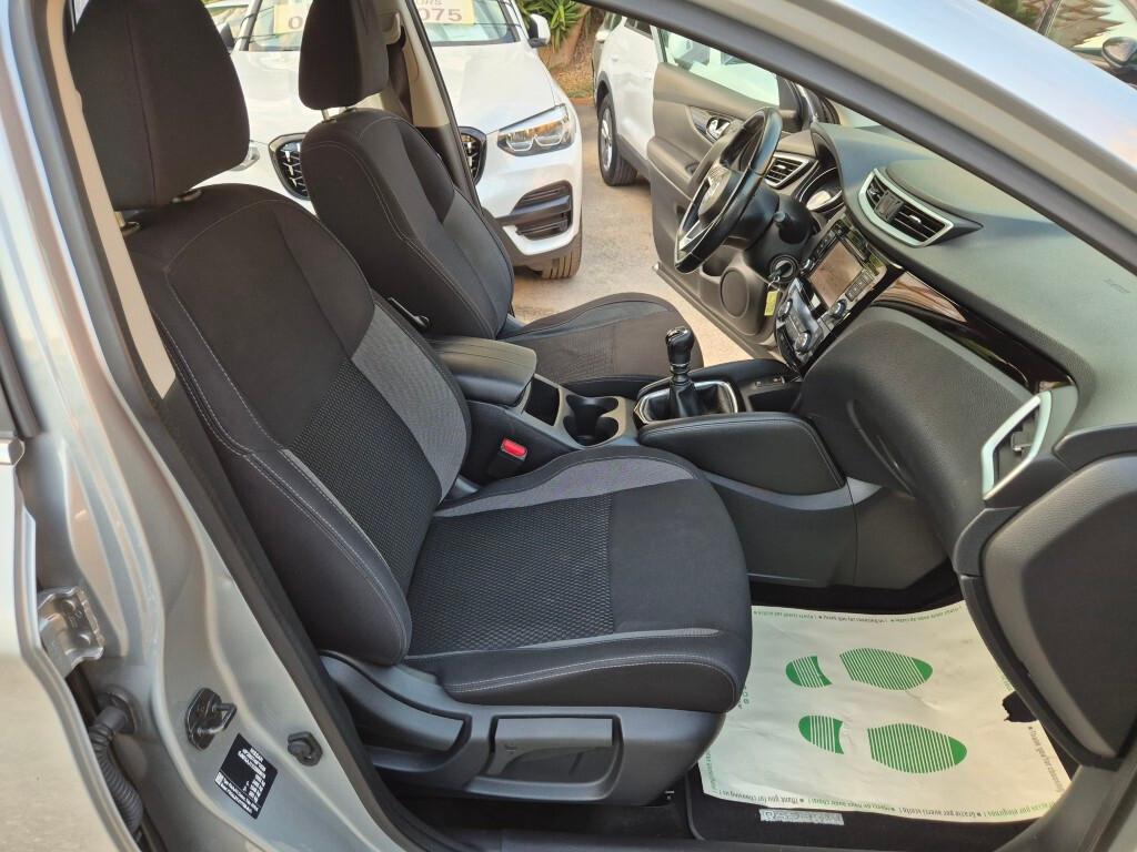 Nissan Qashqai 1.5 dCi 115CV E6 NAVI CAMERA