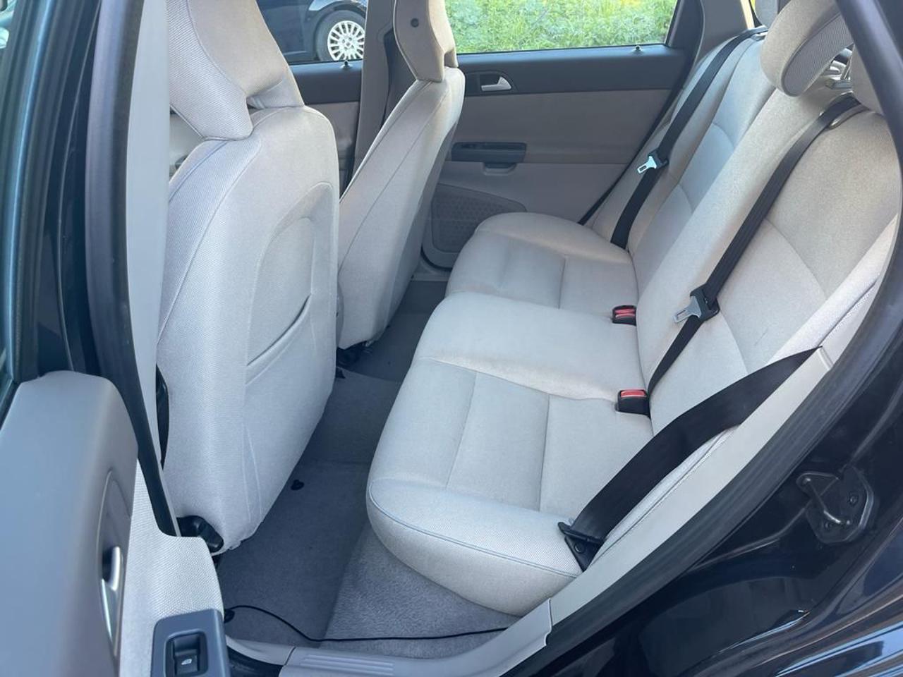 VOLVO V50 D3 POLAR