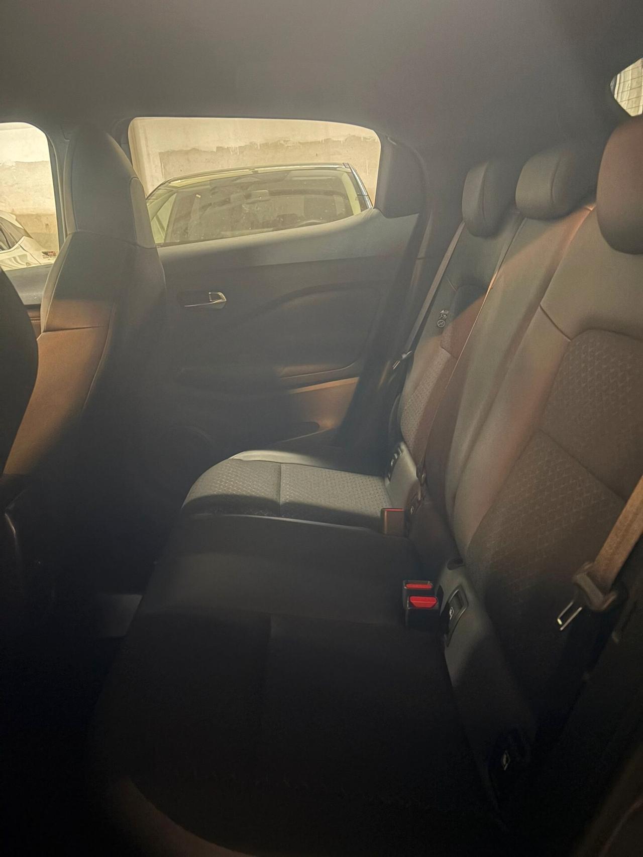 Nissan Juke 1.0 DIG-T 114 CV N-Connecta