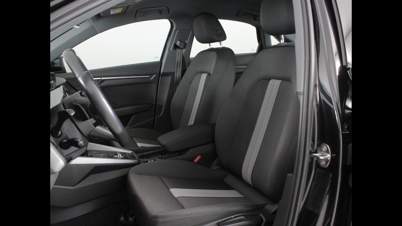 Audi AUDI A3 SEDAN 35 TDI S TRONIC