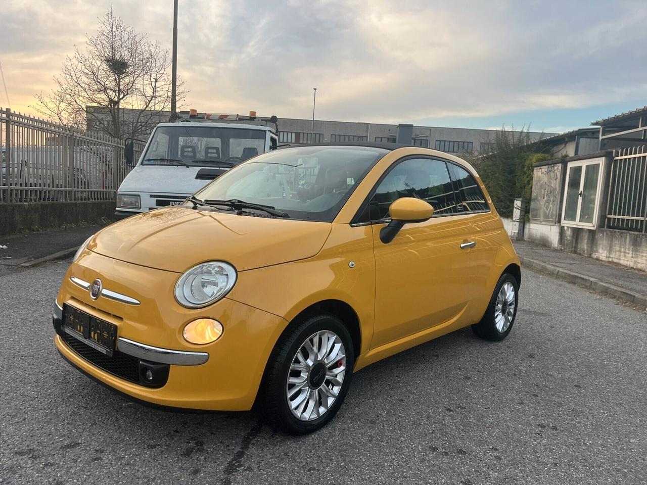 Fiat 500 CABRIO SOLO 59000 KM