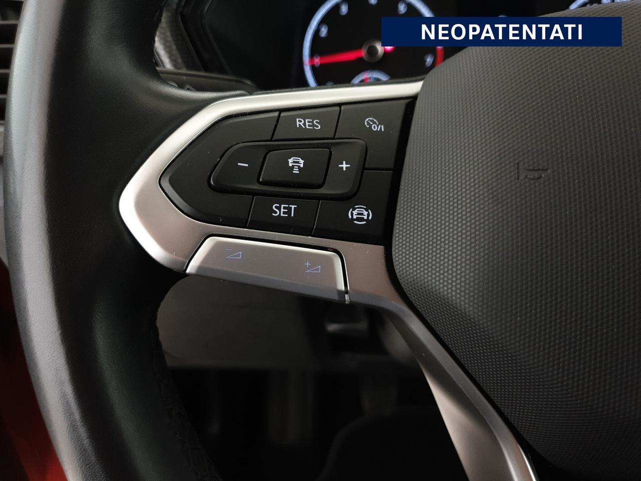 Volkswagen T-Cross 1.0 tsi sport 110cv