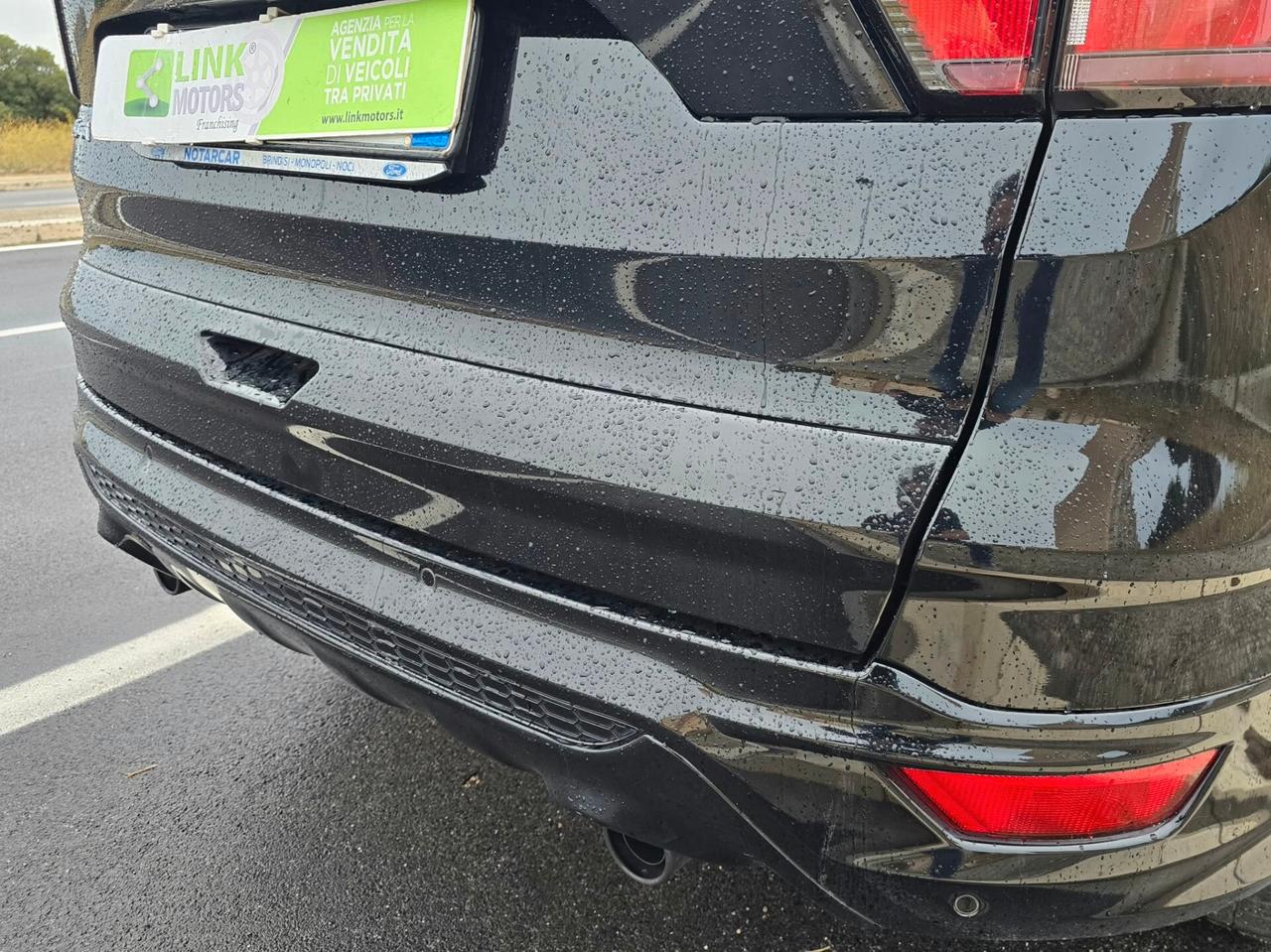 Ford Kuga 1.5 TDCI 120 CV S&S 2WD ST-Line