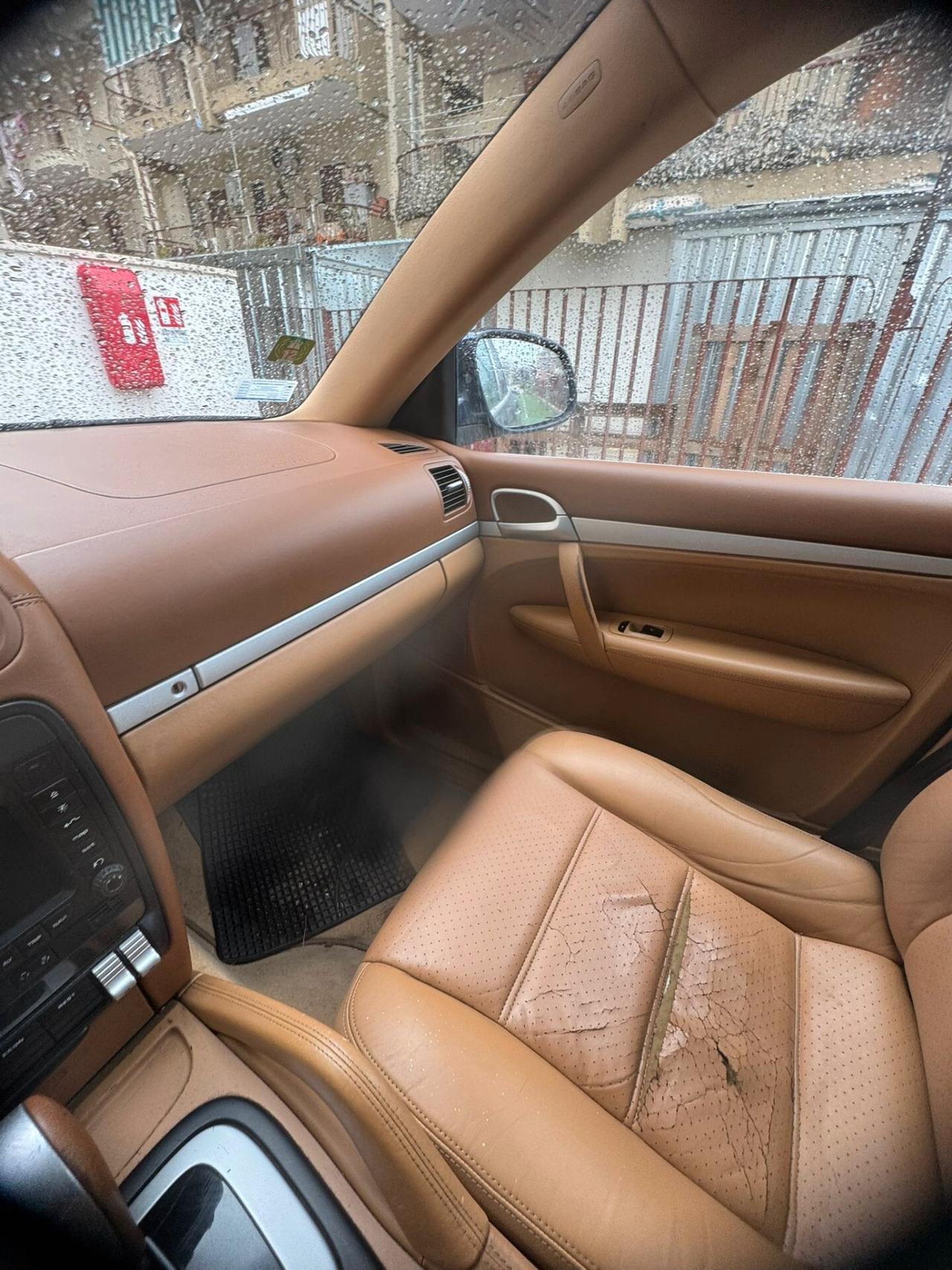 Porsche Cayenne 3.2 V6 cat GPL