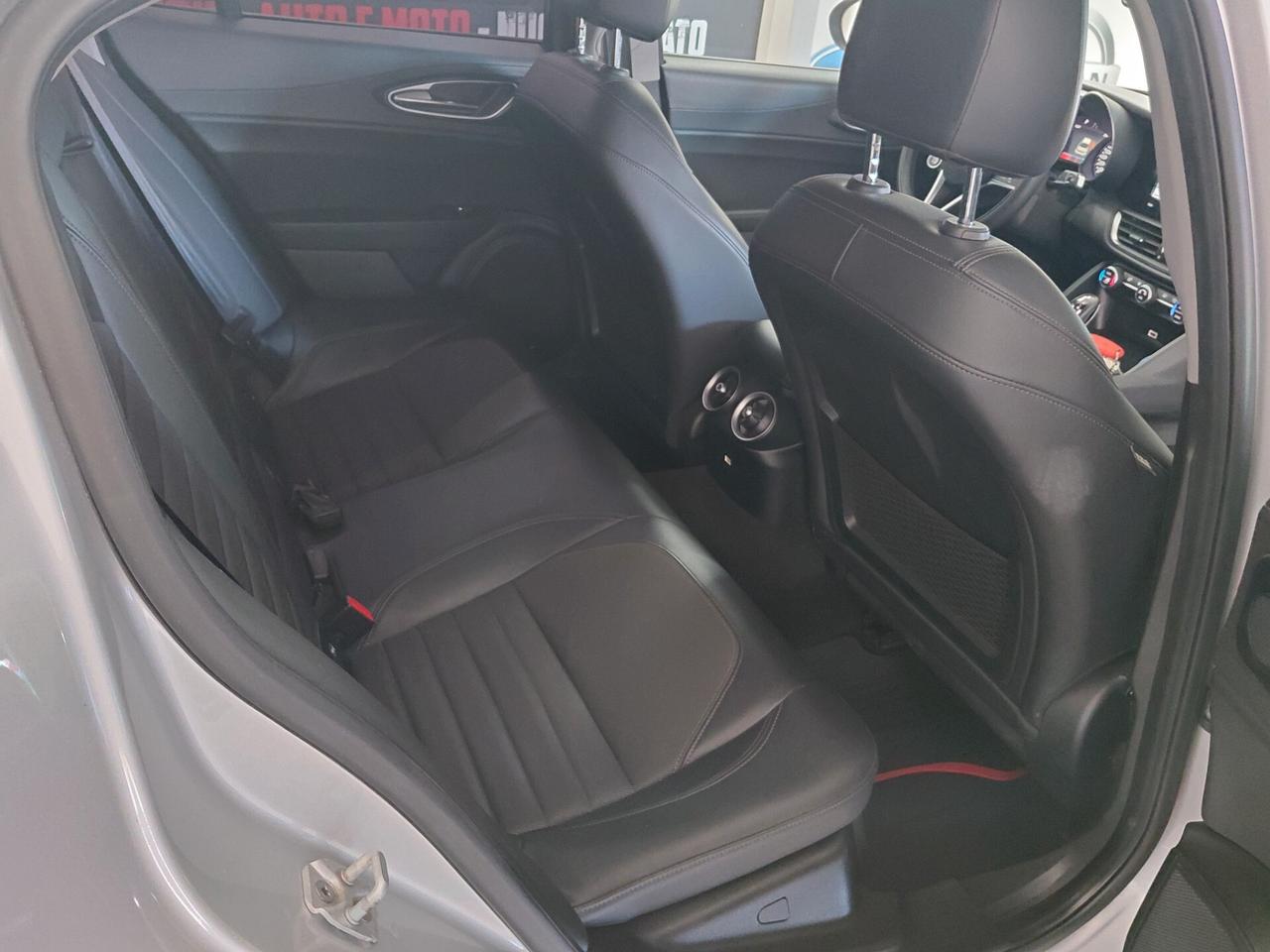 Alfa Romeo Giulia 2.2 Turbodiesel 160 CV AT8 Executive
