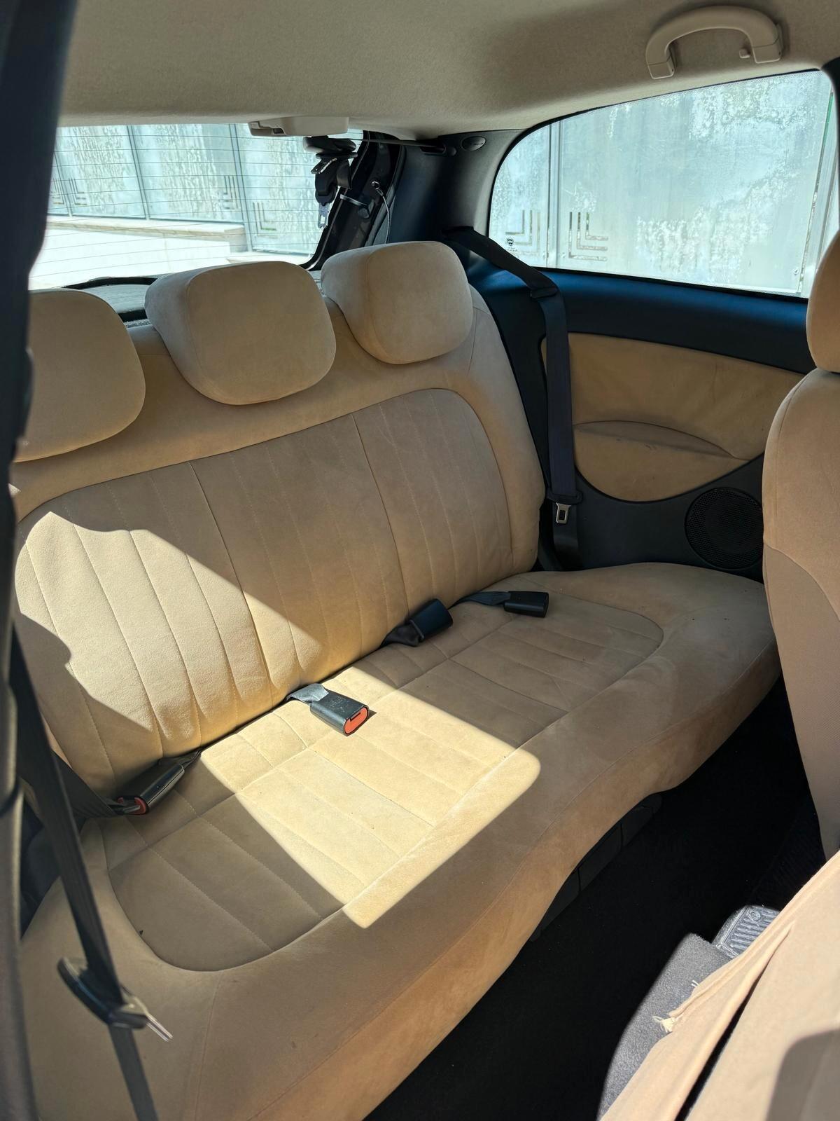 Lancia Ypsilon 1.3 MJT 75 CV Platino