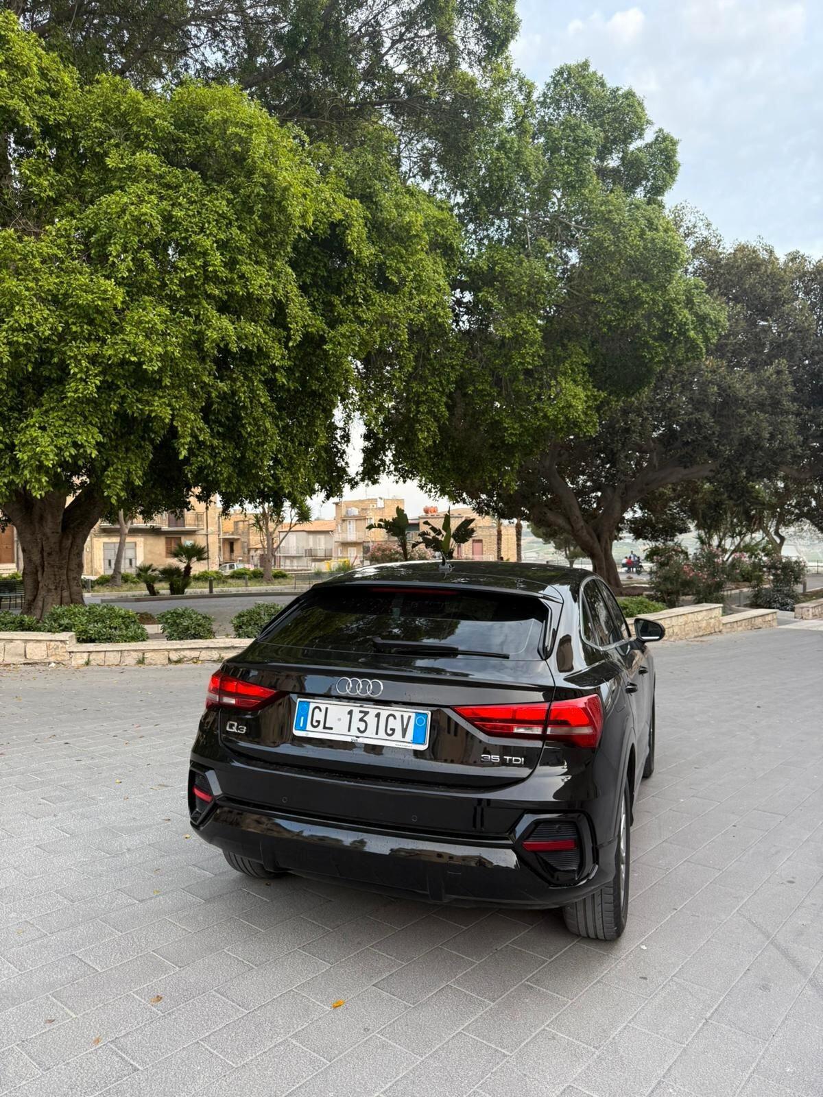 Audi Q3 SportBack 35 TDI quattro S tronic Business Plus