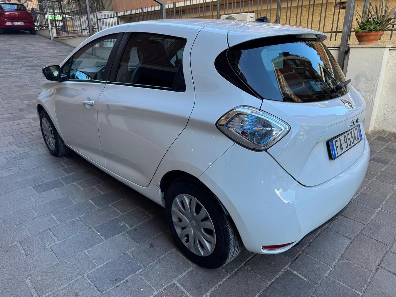 RENAULT Zoe Intens (43 kw) 76000KM