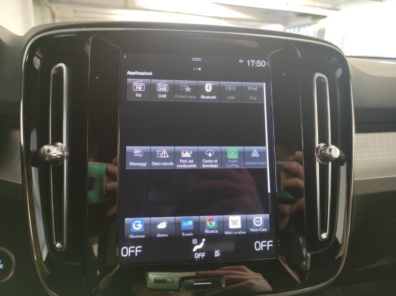 VOLVO XC40 (2017-->) - XC40 T2 Core