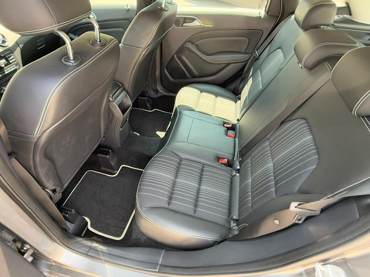 Mercedes-benz B 180 CDI Premium