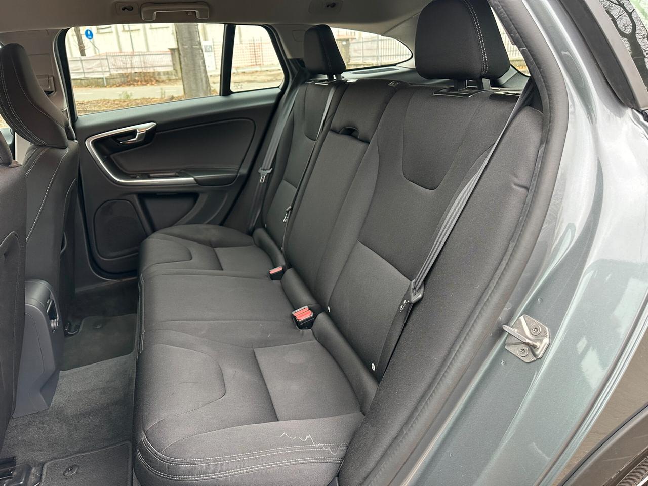 Volvo V60 Cross Country D3 Geartronic Business