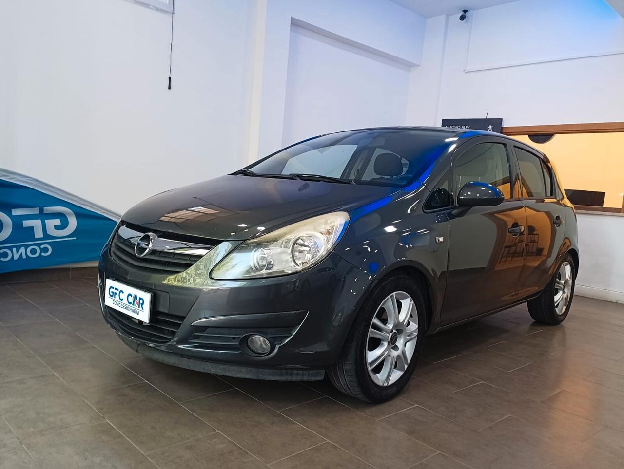 Opel Corsa 1.2 5 porte Club