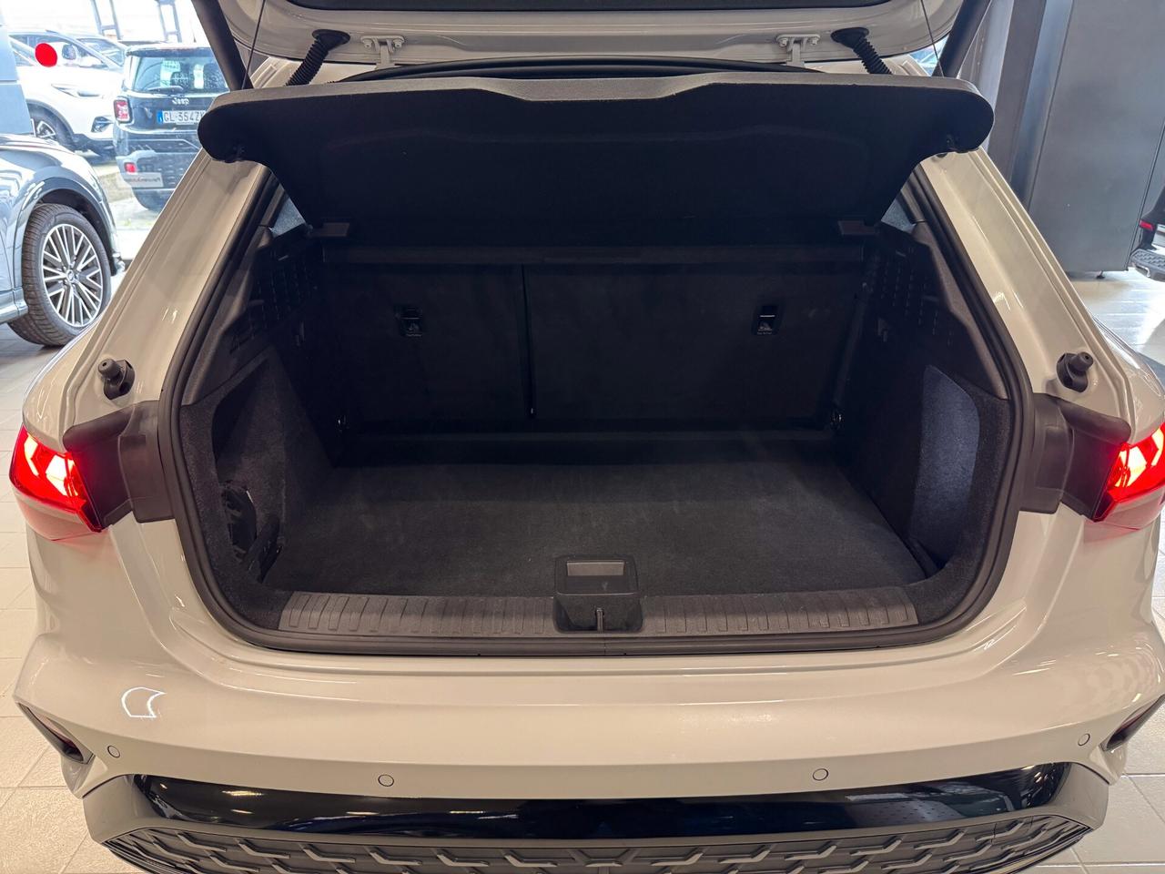 AUDI A3 4ª serie A3 SPB 35 TDI S tronic S line...