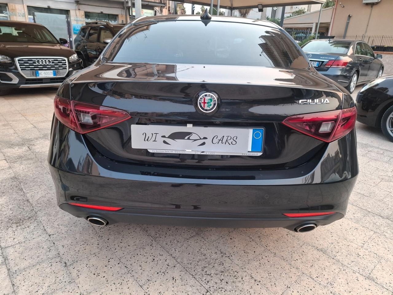 Alfa Romeo Giulia - 2.2 Eco Business Super 180 CV
