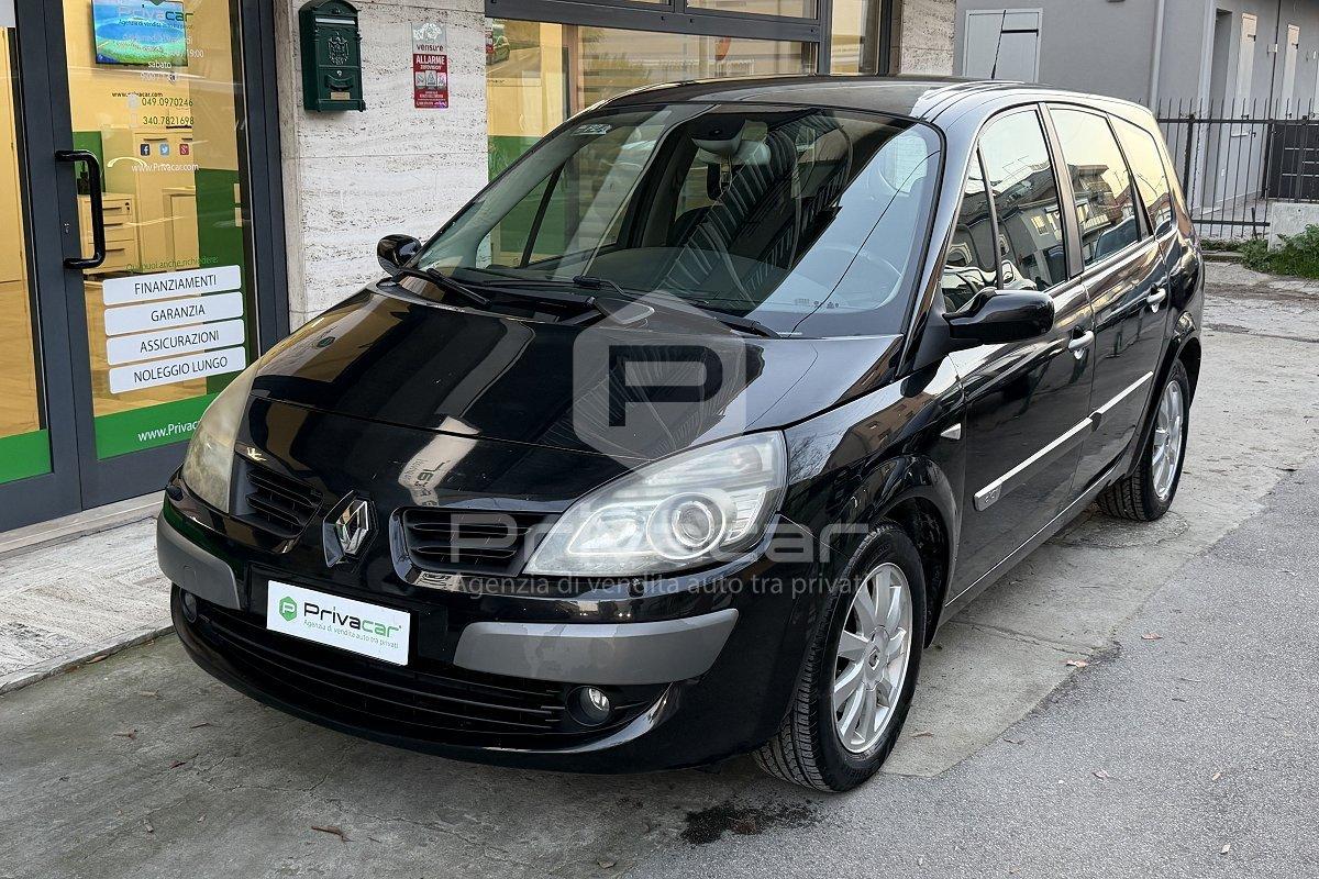 RENAULT Grand Scénic 1.6 16V Dynamique