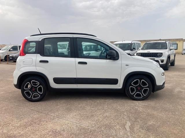 Fiat Panda 1.0 FireFly S&S Hybrid City Cross