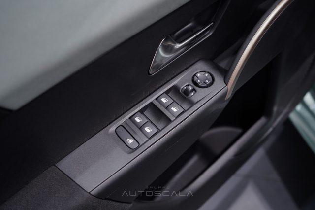 LANCIA Ypsilon 1.2 Hybrid 100cv e-DCT