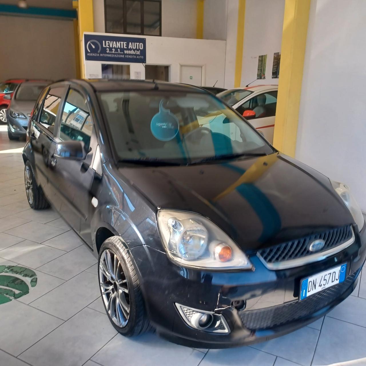 138488 KM NEOPATENATI FIESTA 1.4 TDI OTTIME CONDIZIONI