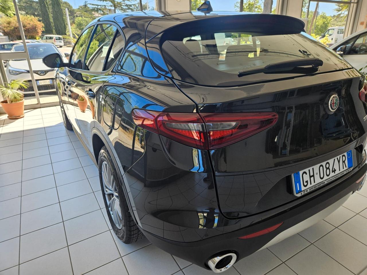Alfa Romeo Stelvio 2.2 Turbodiesel 160 CV AT8 RWD Business