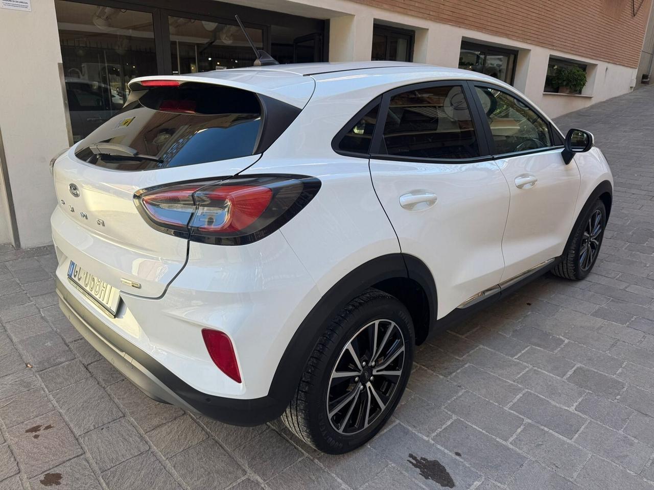 FORD Puma 1.0 EcoBoost Hybrid 125CV S&S Titanium