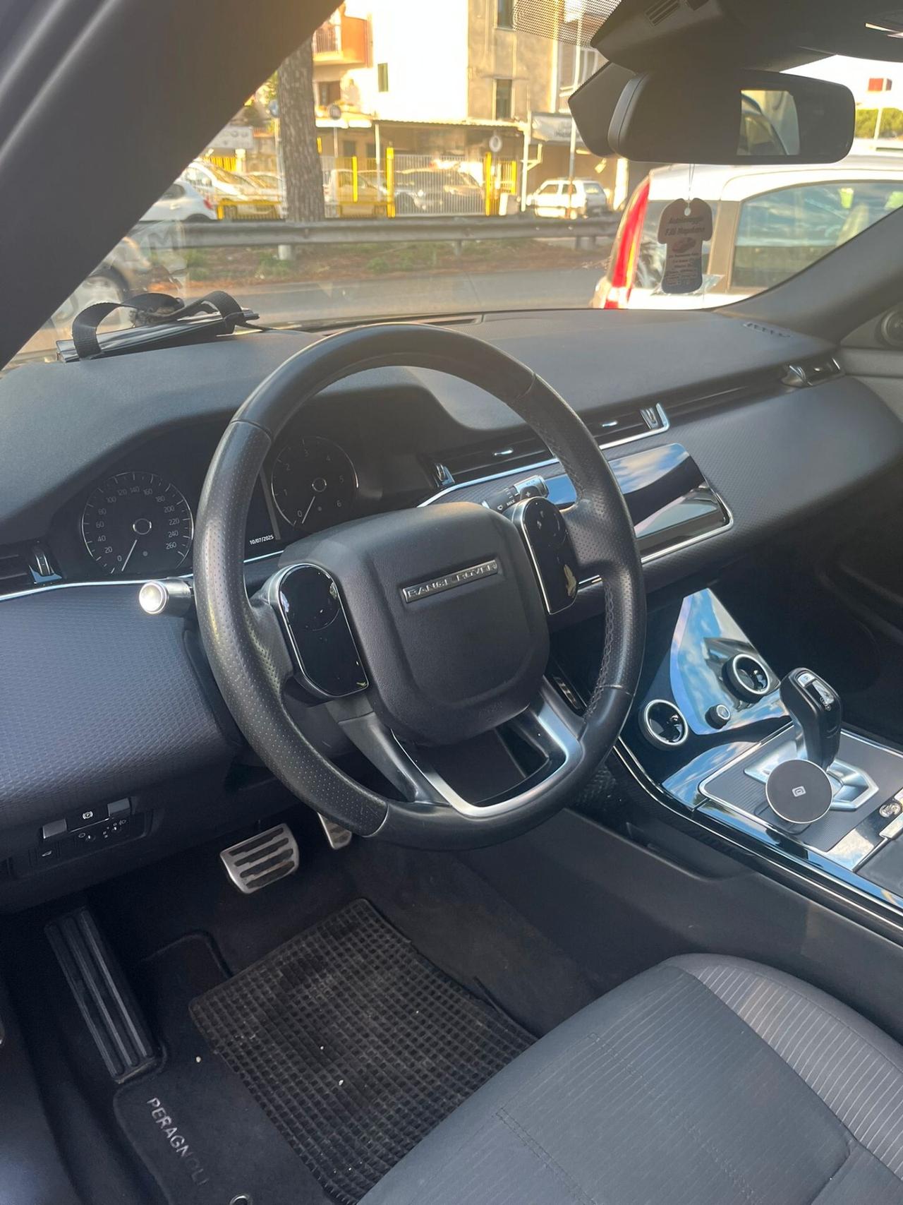 Land Rover Range Rover Evoque LAND ROVER EVOQUE R-DYNAMIC