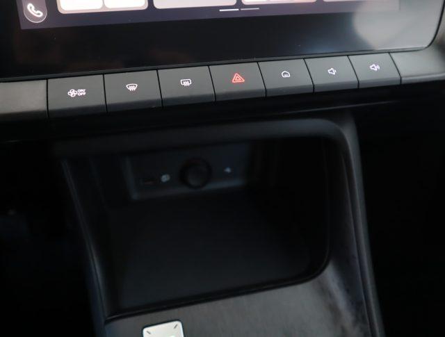 MG ZS 1.5 Standard *PROMO PARISI GROUP*