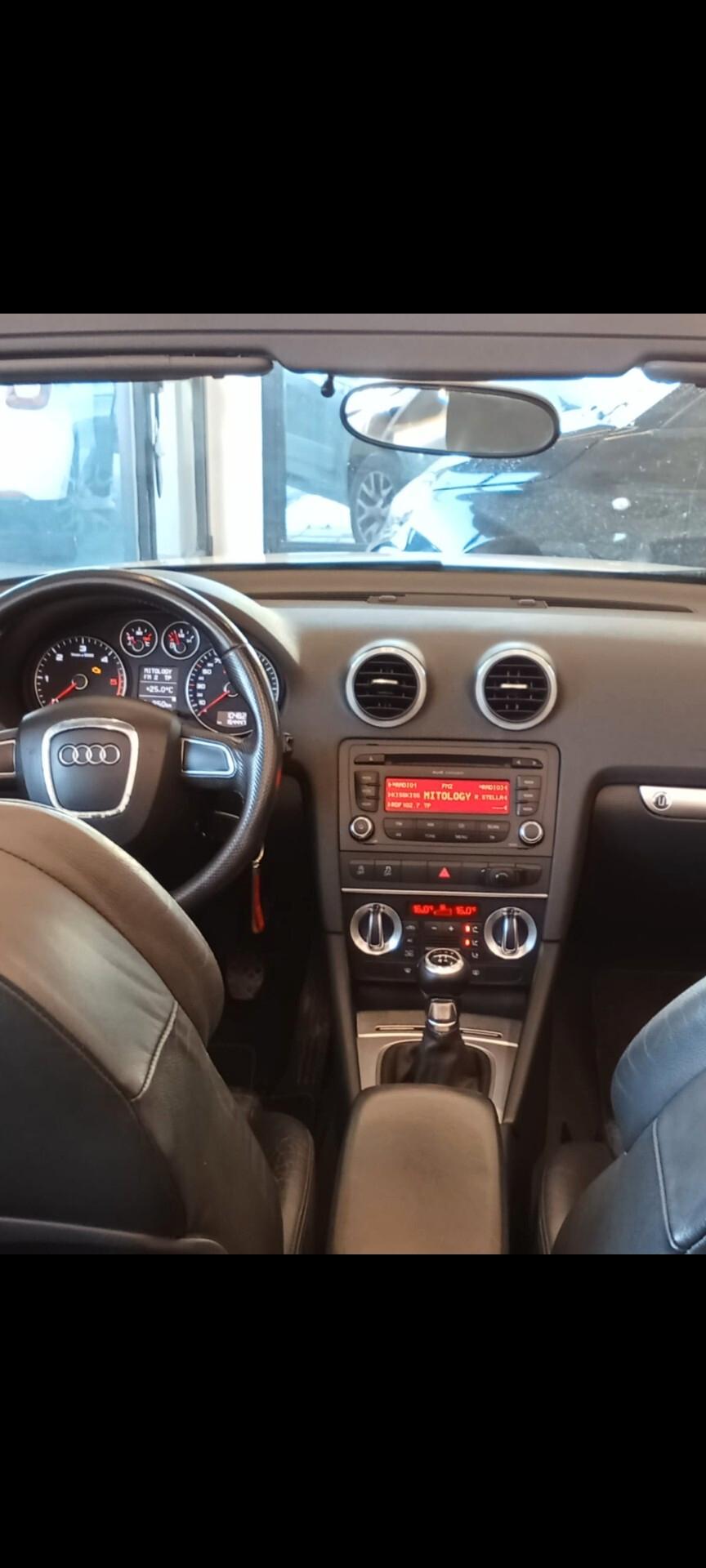 Audi A3 1.6 TDI 105 CV CR Ambition