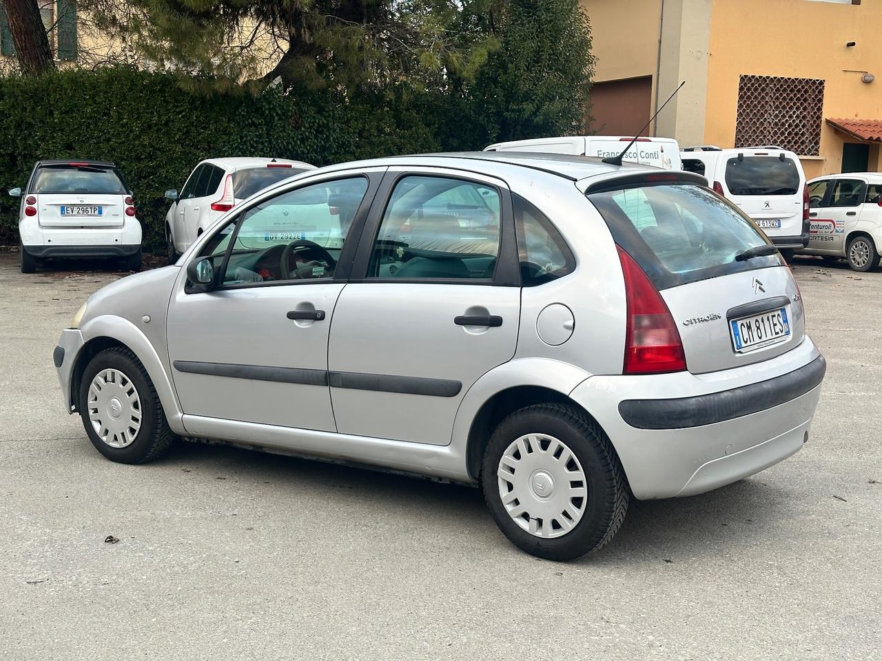 Citroen C3 1.1 Classique solo 120mila km x neopatentati