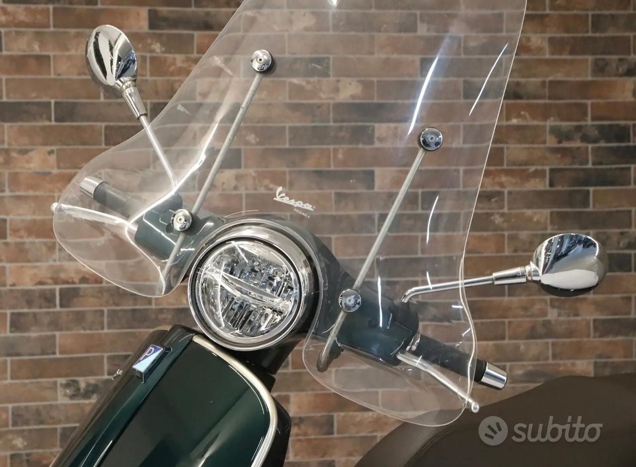 Piaggio Vespa 300 GTS
