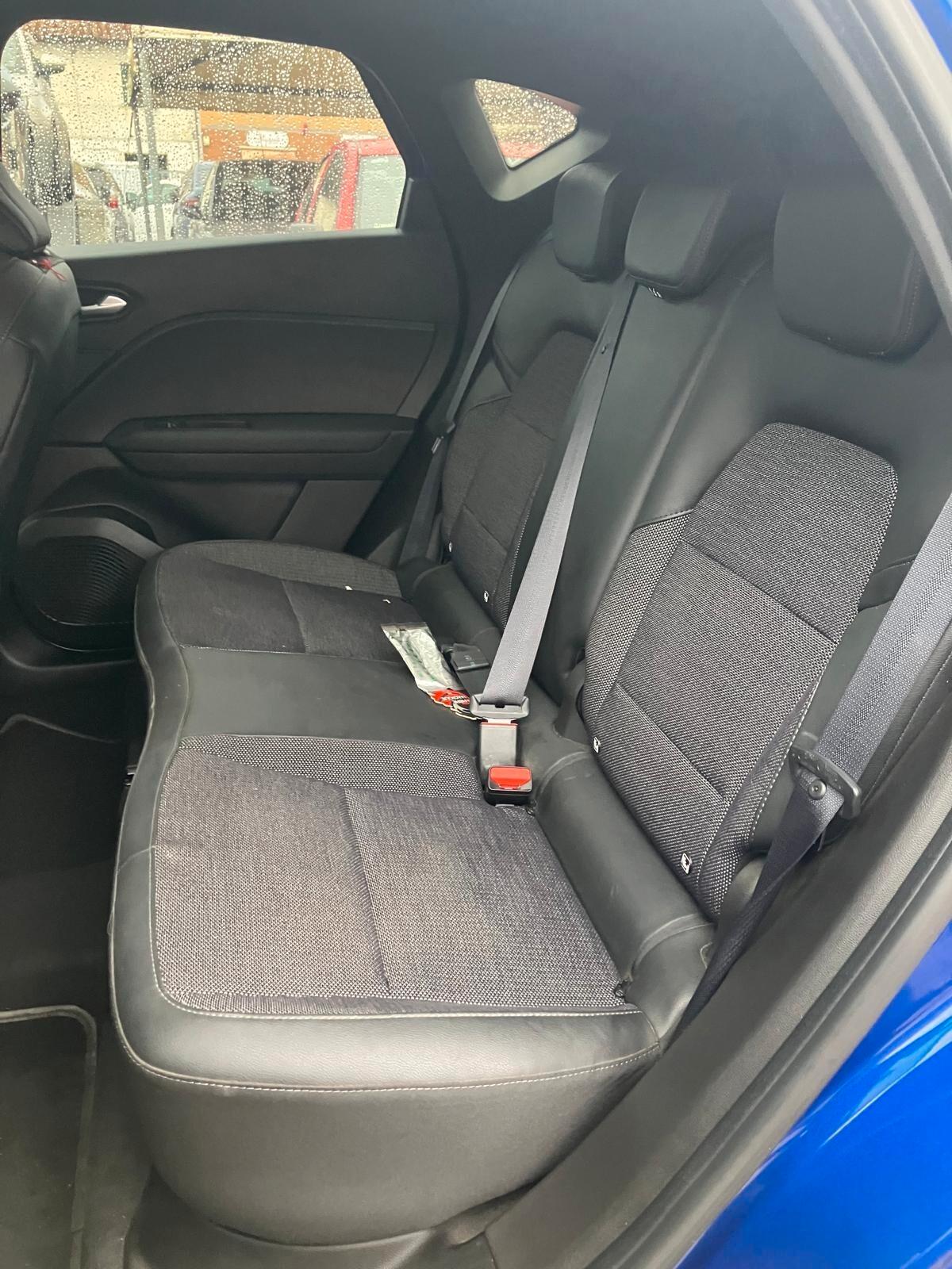 RENAULT CAPTUR 1.6 Hybrid 145cv Rive Gauche