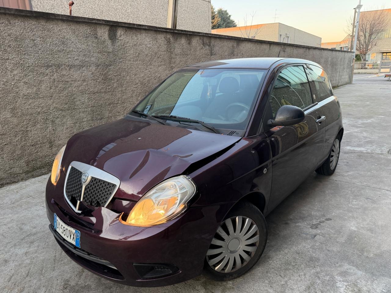 LANCIA YPSILON ECOCHIC 1.4 BENZ-GPL 2033 EURO4