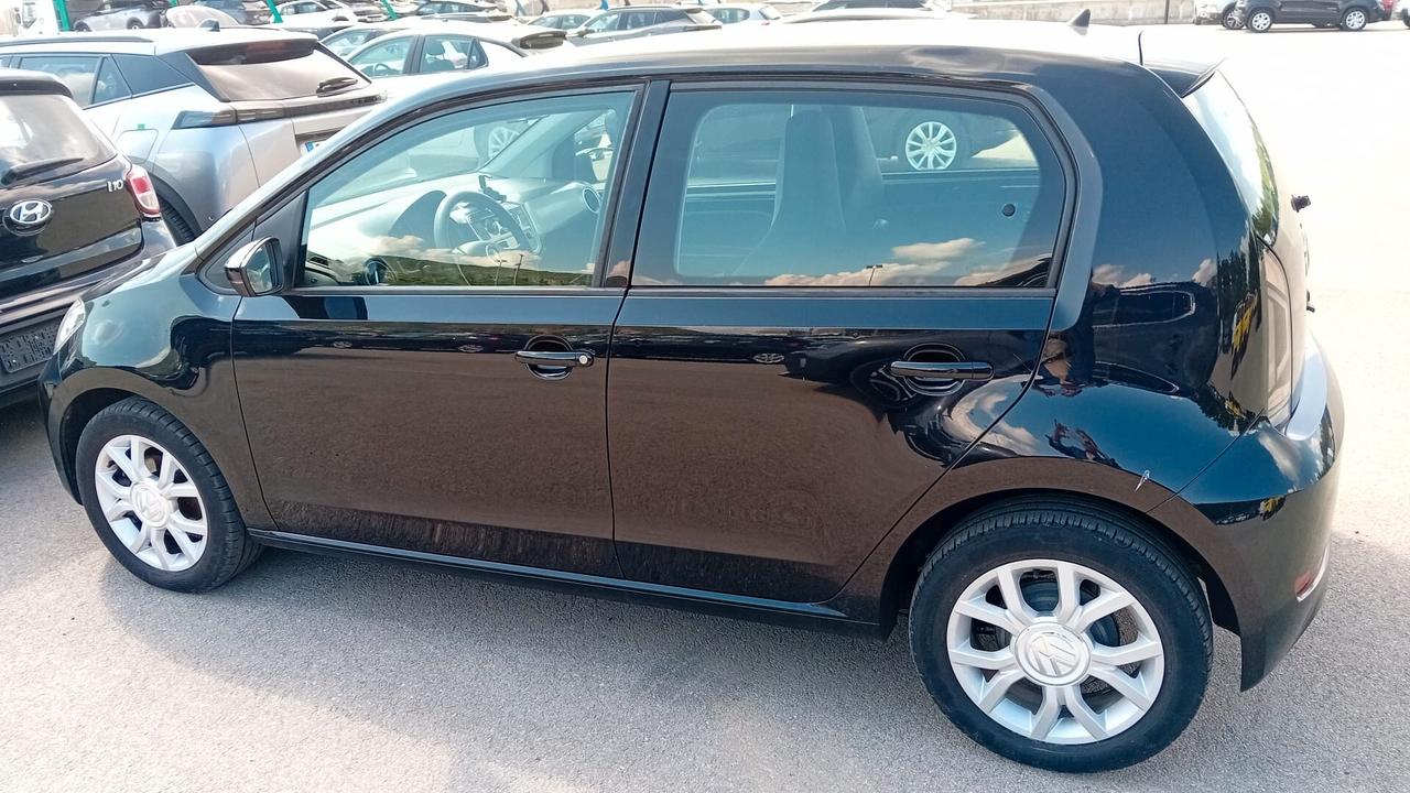 Volkswagen up! 1.0 75 CV 5p. move up!