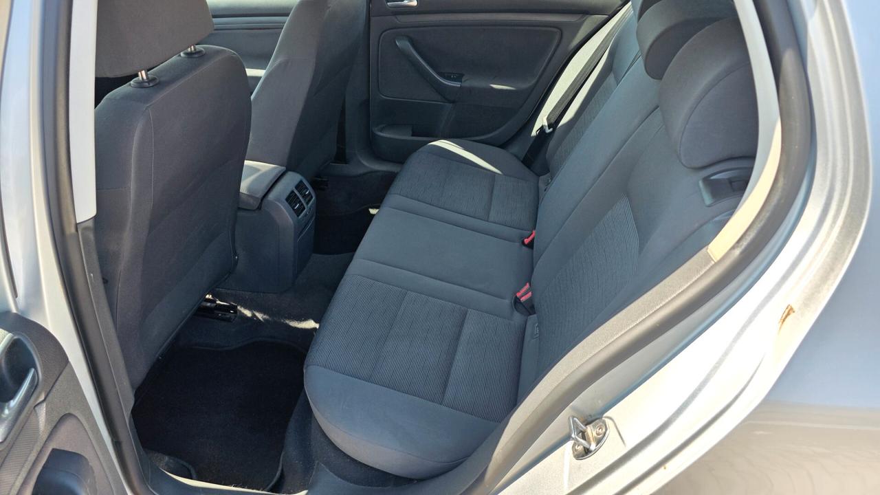 Volkswagen Golf 1.9 TDI 5p. 105Cv Sportline