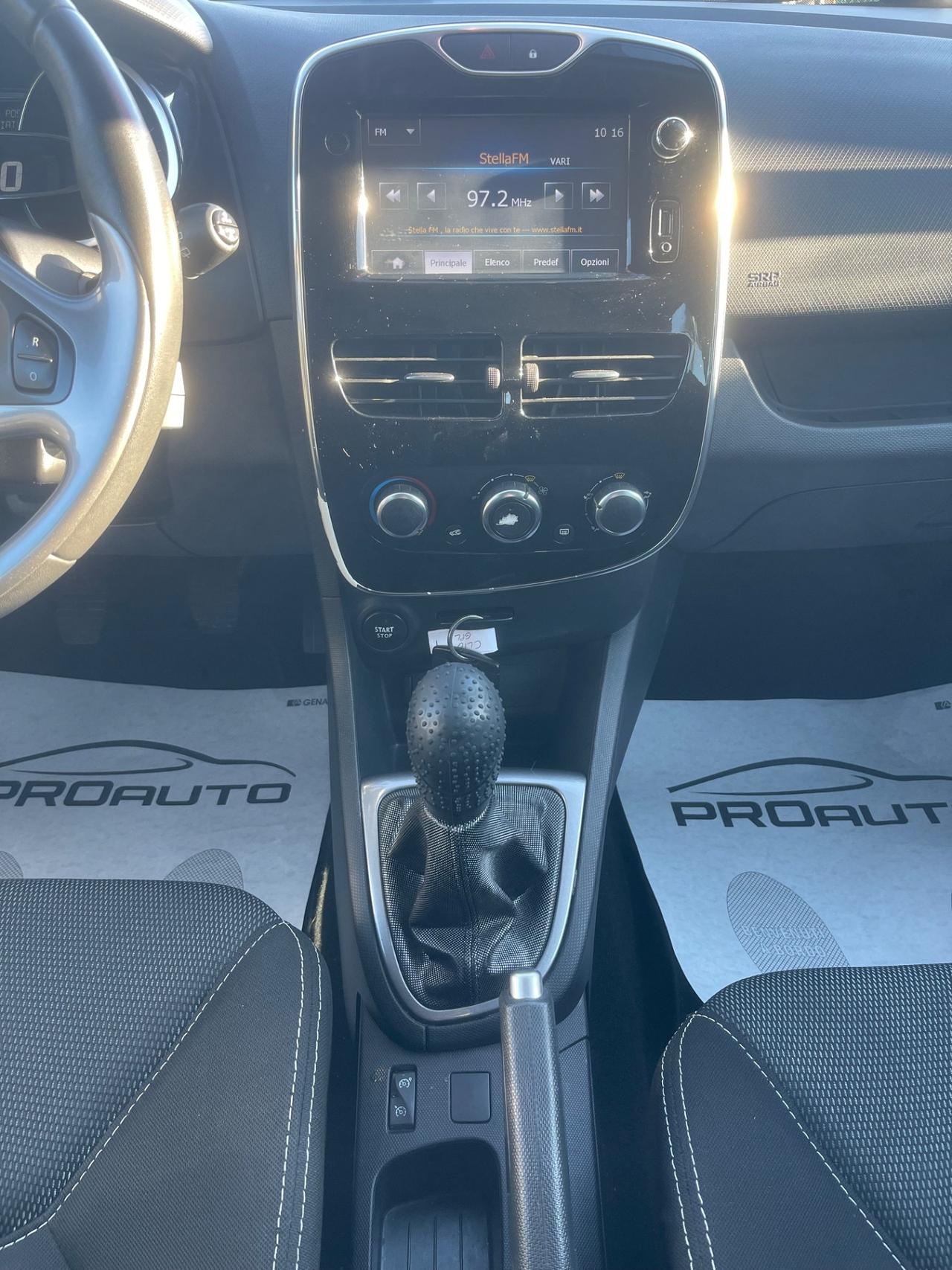 Renault Clio 1.2 75CV GPL 5 porte Costume National