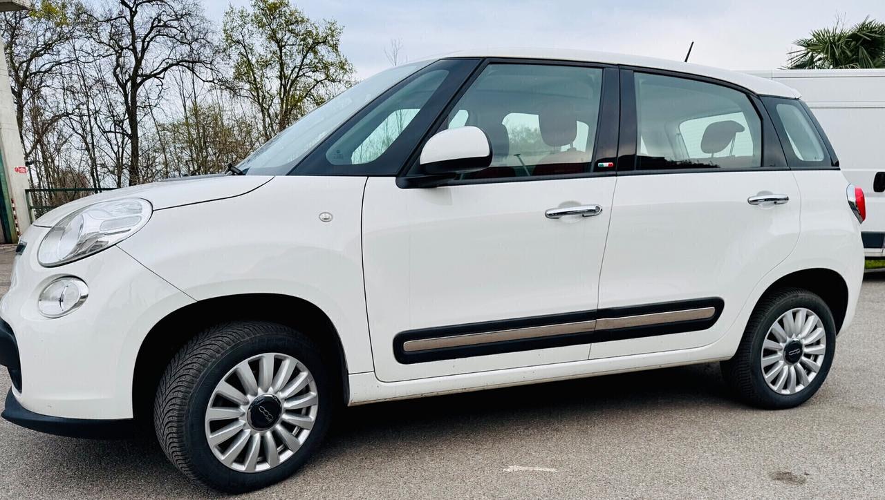 Fiat 500L 0.9 TwinAir Turbo Natural Power Lounge Neopatentati