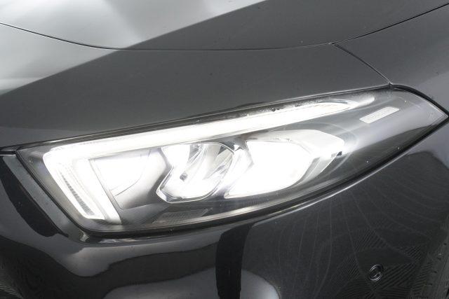 MERCEDES-BENZ A 180 A 180 d Automatic Business Extra